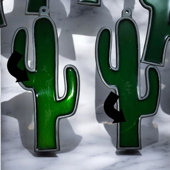 Lot Of 7 - Stained Glass Green Saguaro Cactus 6" Sun Catcher Christmas Ornament - Picture 4 of 8